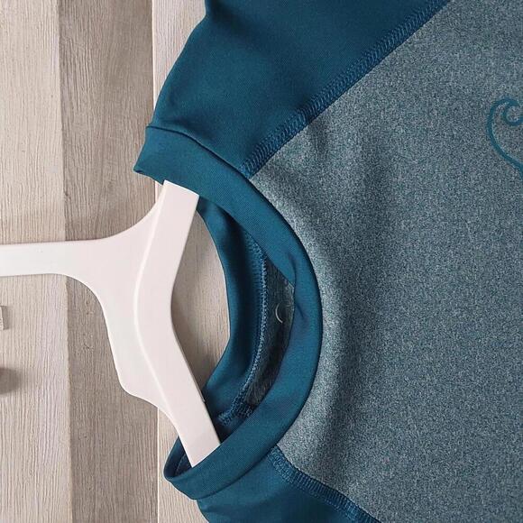 Boys' Wave Long Sleeve Rash Guard Swim Shirt | Art Class | M - Picture 3 of 9